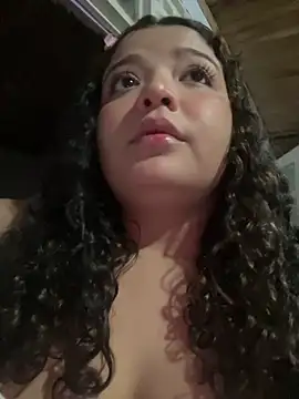 Snapshot of CharlotteMillers chatting on October 10, 2025, 2:43 am CharlotteMillers online show from October 10, 2025, 2:43 am