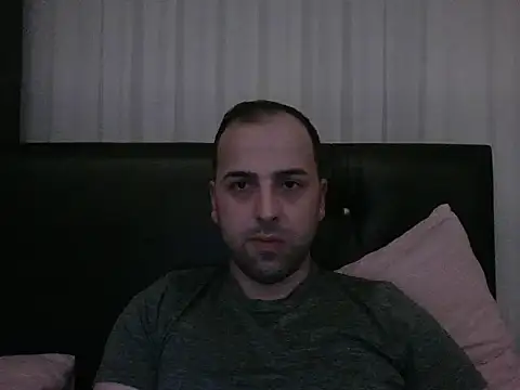 Yldrmm 9553 online show from May 14, 2026, 8:04 pm