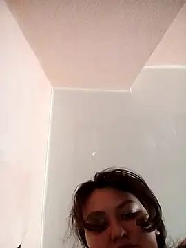 BlackCurly online show from March 9, 2025, 10:41 am