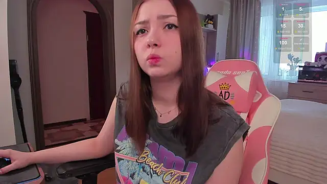 elisejays online show from January 9, 2025, 9:48 am