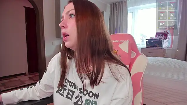 elisejays online show from January 12, 2025, 9:51 am