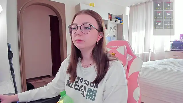 elisejays online show from February 28, 2025, 10:30 am