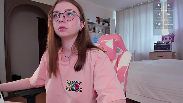 elisejays online show from March 7, 2025, 10:56 am