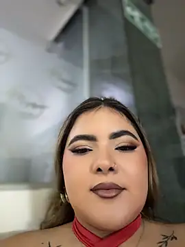EVELIN MASON online show from June 23, 2026, 11:03 pm
