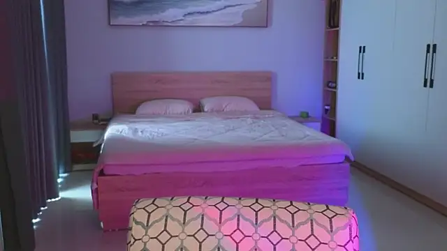 YasmineWest online show from March 23, 2026, 6:28 am