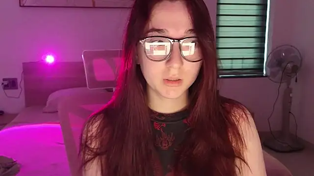 YasmineWest online show from May 2, 2026, 12:15 am