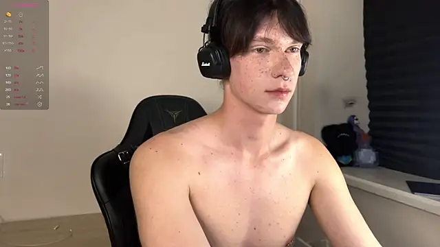 carthylovvve online show from October 1, 2025, 4:24 pm