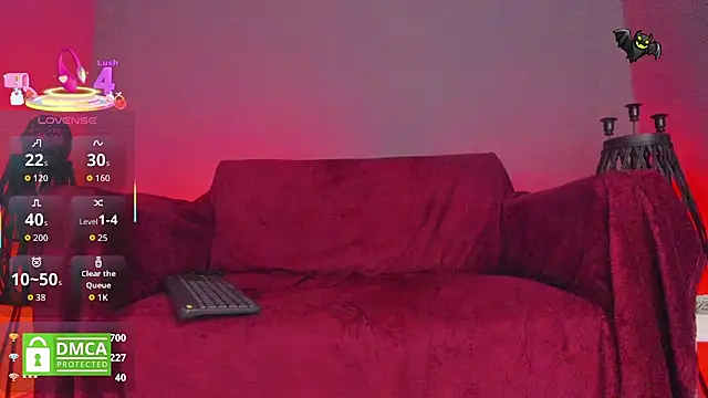 Snapshot of shaaroon_gold chatting on October 13, 2025, 2:06 pm shaaroon gold online show from October 13, 2025, 2:06 pm