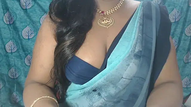 Snapshot of Sophia_your chatting on March 8, 2025, 3:35 pm Sophia your online show from March 8, 2025, 3:35 pm