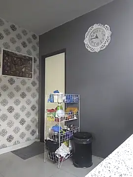 Snapshot of samilux5 chatting on October 14, 2025, 2:51 pm samilux5 online show from October 14, 2025, 2:51 pm