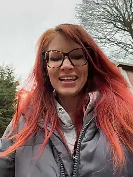 Snapshot of die-EinHORNY-WG chatting on March 17, 2026, 12:52 pm die-EinHORNY-WG online show from March 17, 2026, 12:52 pm