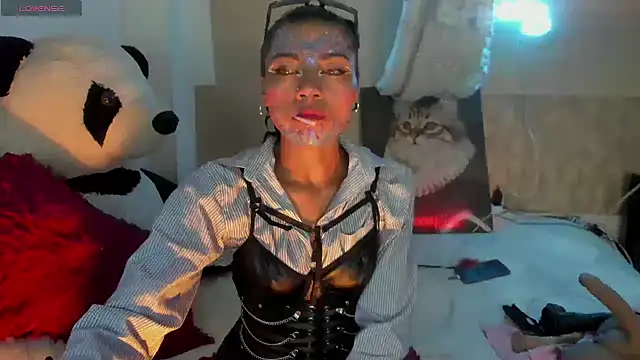 Snapshot of Lilithsabeth chatting on October 31, 2025, 4:19 pm Lilithsabeth online show from October 31, 2025, 4:19 pm