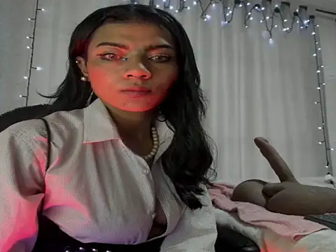 Snapshot of Lilithsabeth chatting on March 25, 2026, 10:38 pm Lilithsabeth online show from March 25, 2026, 10:38 pm