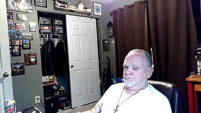 Snapshot of nobledad chatting on February 9, 2026, 3:21 am nobledad online show from February 9, 2026, 3:21 am