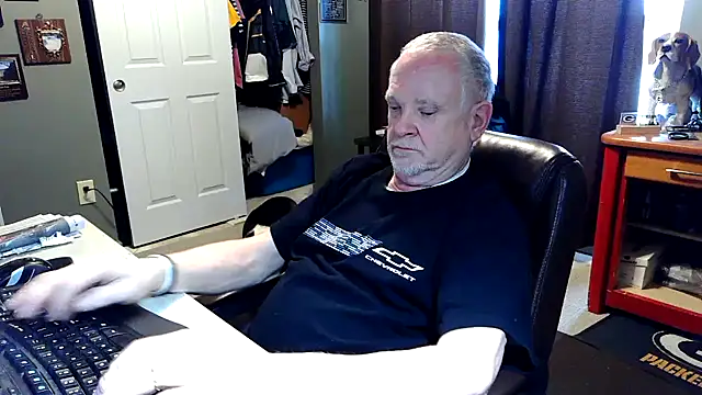 Snapshot of nobledad chatting on February 19, 2026, 7:32 pm nobledad online show from February 19, 2026, 7:32 pm