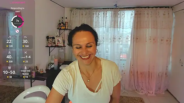 Snapshot of lollita_23_ chatting on March 10, 2025, 10:34 pm lollita 23 online show from March 10, 2025, 10:34 pm