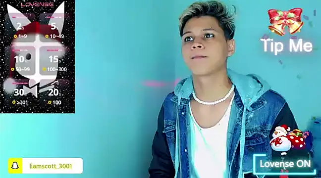 Liamscott  online show from December 24, 2024, 6:11 am