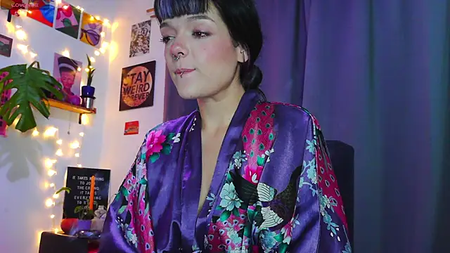 purple em69 online show from January 21, 2025, 7:15 am