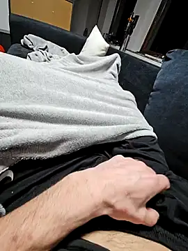 Snapshot of Nakeddriver1and-Wife chatting on February 18, 2025, 6:15 pm Nakeddriver1and-Wife online show from February 18, 2025, 6:15 pm