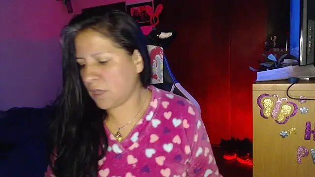 LucifernandaSw online show from July 17, 2026, 9:49 am