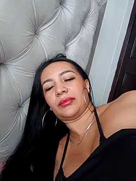 greicyass online show from September 26, 2025, 3:27 pm