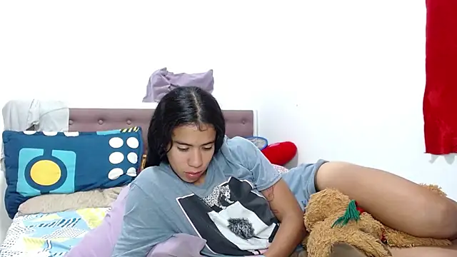 CleoAndAshley online show from December 24, 2024, 12:55 am