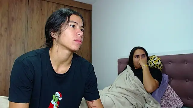 CleoAndAshley online show from March 16, 2025, 4:52 am