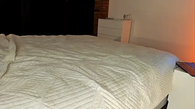 Snapshot of Rachel_Rey chatting on March 24, 2026, 6:24 pm Rachel Rey online show from March 24, 2026, 6:24 pm