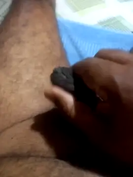 Snapshot of kznguy chatting on October 9, 2025, 7:45 pm kznguy online show from October 9, 2025, 7:45 pm