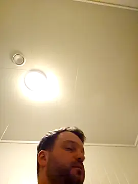 Snapshot of Machoviking1 chatting on March 25, 2026, 10:05 pm Machoviking1 online show from March 25, 2026, 10:05 pm