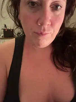 xsexycurvymilf online show from February 24, 2025, 6:16 am