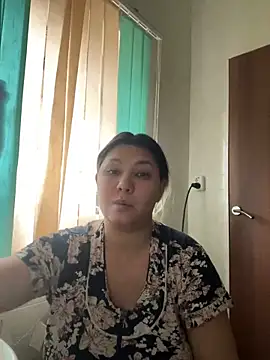 Olivialili online show from February 11, 2025, 6:51 am