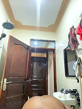 Dellah26 online show from November 17, 2025, 1:50 pm