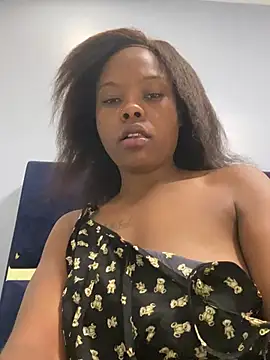 Dellah26 online show from June 8, 2026, 5:35 pm