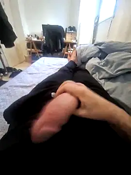 Snapshot of MarkBigDick35 chatting on May 15, 2026, 6:20 am MarkBigDick35 online show from May 15, 2026, 6:20 am