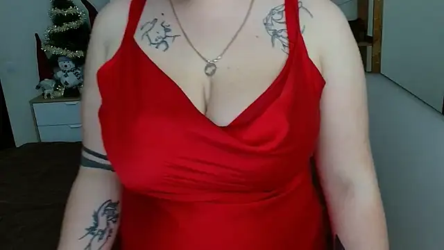 Snapshot of leila_beayte_ chatting on December 19, 2024, 12:23 pm leila beayte  online show from December 19, 2024, 12:23 pm