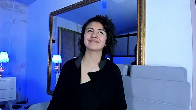 Amareto  online show from January 10, 2025, 11:33 am