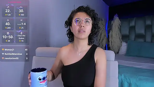 Amareto  online show from January 22, 2025, 1:53 pm