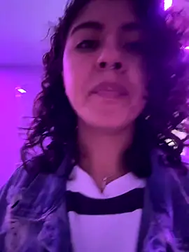 Amareto  online show from November 17, 2025, 12:05 am