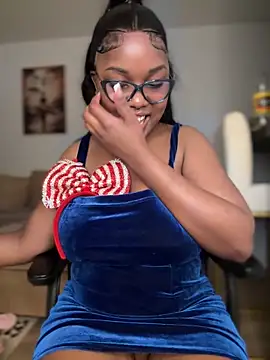 SSEXYBUBBLEBUTT101 online show from December 25, 2024, 2:34 pm