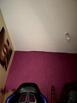 SSEXYBUBBLEBUTT101 online show from November 23, 2025, 3:50 am