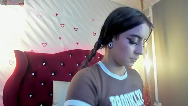 Snapshot of Andreita_Jones chatting on December 6, 2024, 7:12 pm Andreita Jones online show from December 6, 2024, 7:12 pm