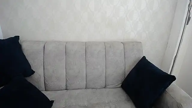 dannarossy  online show from January 29, 2025, 3:47 pm