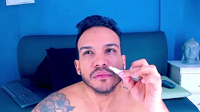 ricky vill  online show from February 4, 2025, 6:57 am