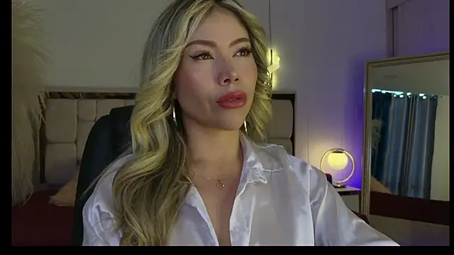 Ammy Castro online show from July 24, 2026, 10:30 pm