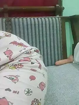 Kunchiii online show from November 26, 2025, 4:02 am