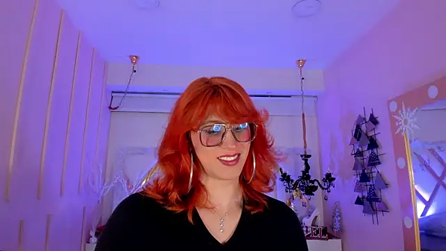 Juliana Saenzz online show from January 14, 2025, 12:03 pm