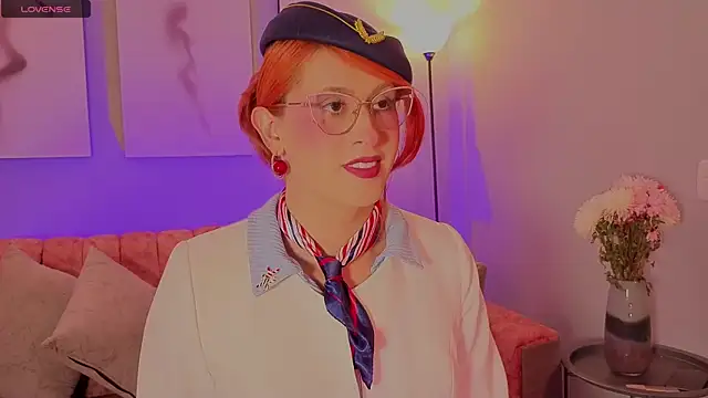 Juliana Saenzz online show from October 13, 2025, 3:28 am