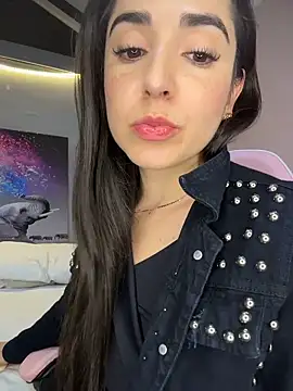 Victoria-And1 online show from April 28, 2026, 1:04 am