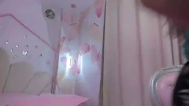 Arianna bigboobs  online show from March 18, 2025, 2:48 pm